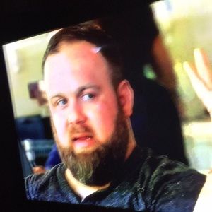 Meet your Posher, Hunter